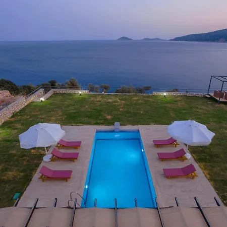 Villa Denize Sifir Ozel Plajli *