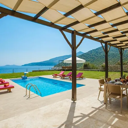 Villa Denize Sifir Ozel Plajli *